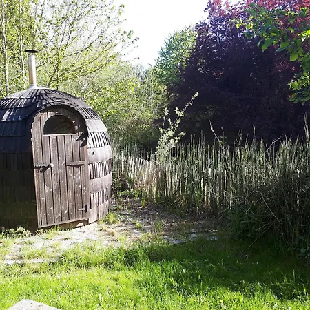 Kleines Paradies Apartament